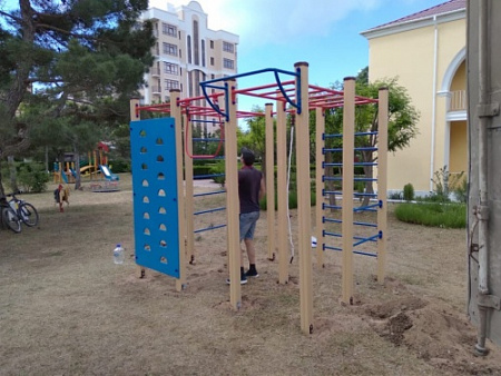 ДСК 04351 Спортивный комплекс Скалолаз 2