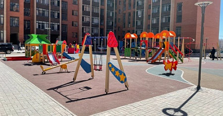 ИО 01080 Качели Звездочет деревянные с сиденьем-люлькой