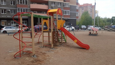 ДИО 03031 Детский игровой комплекс серии солнышко "Игра" (скат металлический) Н-1500