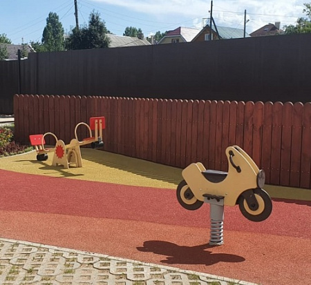 ИО 05201 Качалка на пружине Байк.