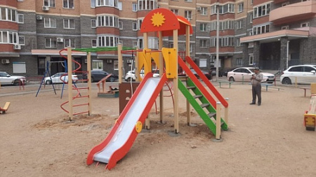 ДИО 03031 Детский игровой комплекс серии солнышко "Игра" (скат металлический) Н-1500