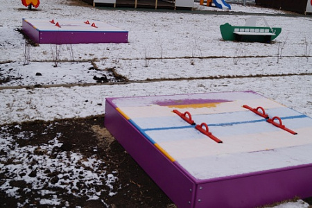 ИО 02330 Песочница с крышкой-лавками